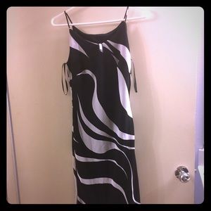 Sleeveless dress (small)